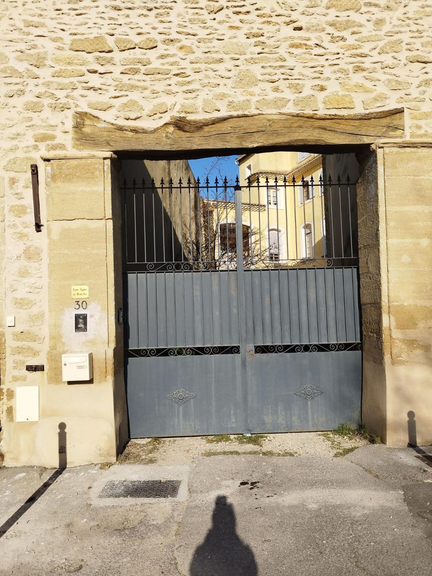 Hotel Entre Vignes Et Dentelles Courthézon Exterior foto